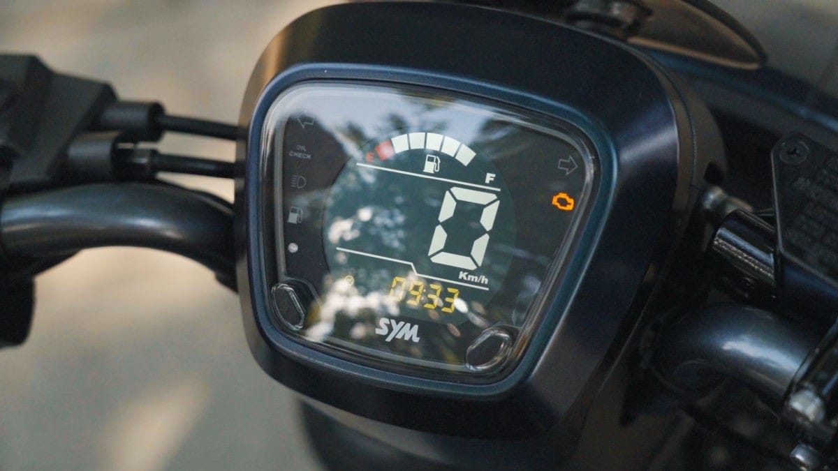 Leggerissimo, pratico e non consuma niente: ecco il SYM Colibrì 125, un nuovo peso piuma per la città